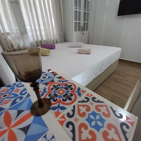 Silent Corner 3 * Istambul