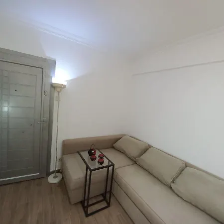 Silent Corner 3 *